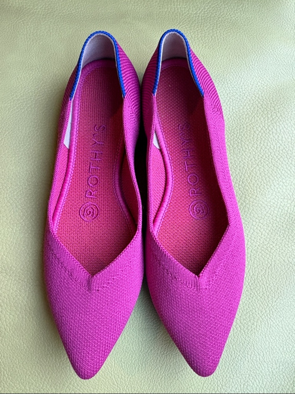 Rothy's The Point Knit Flats Dragon Fruit Pink NWOT